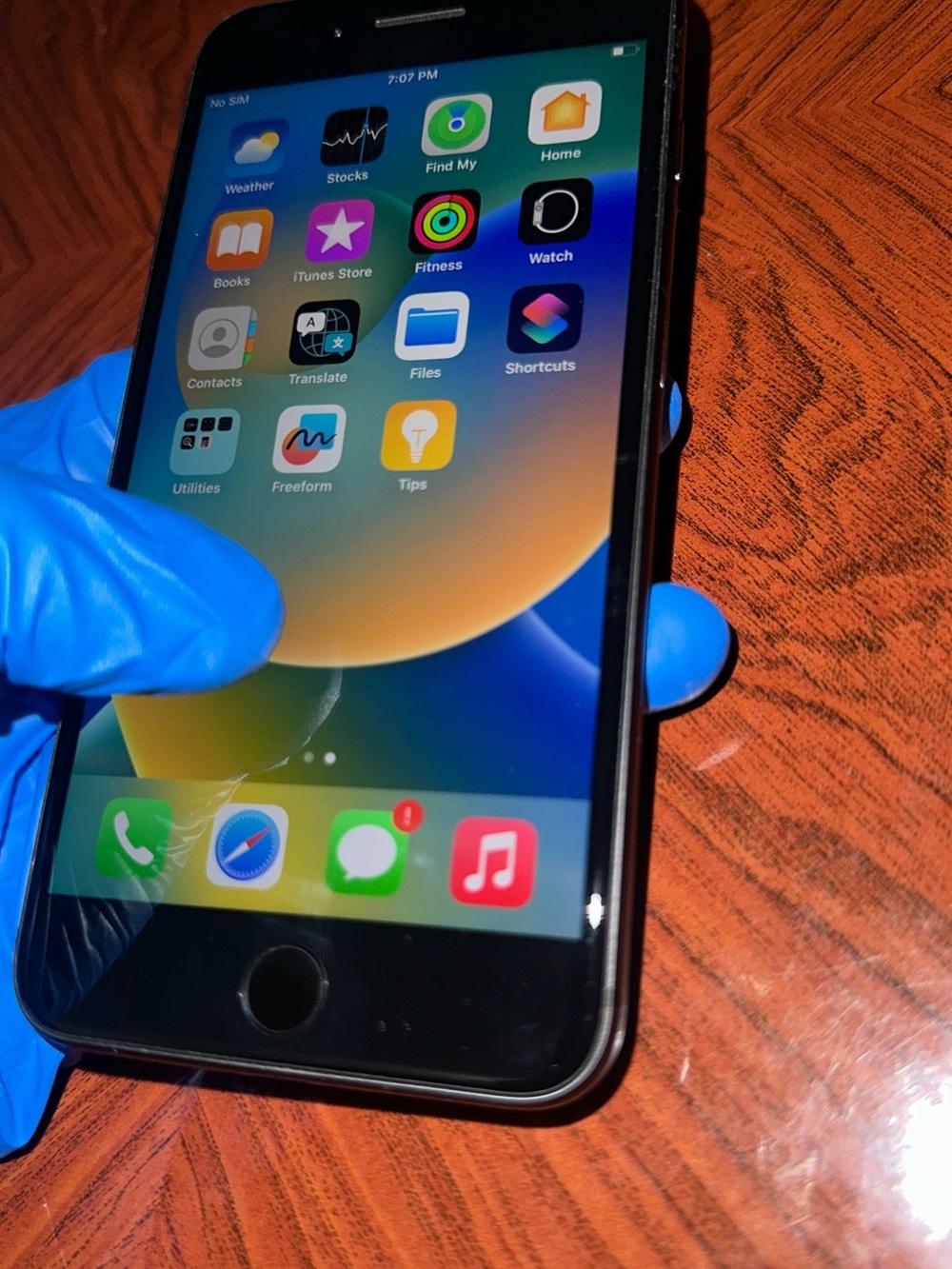 Apple iPhone 8 Plus 64gb Black Back Clear Front Screen Visible